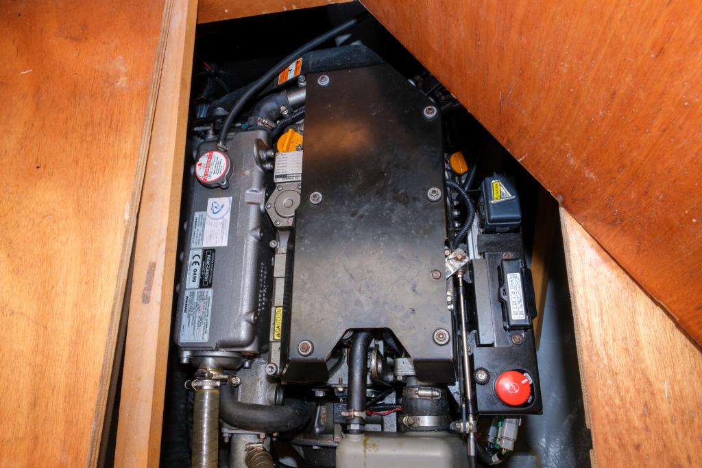 Lagoon 450f - Image 51