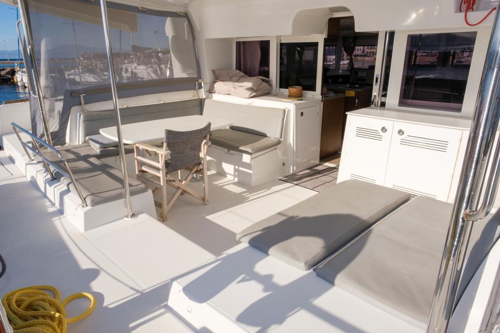 Lagoon 450f - Image 28