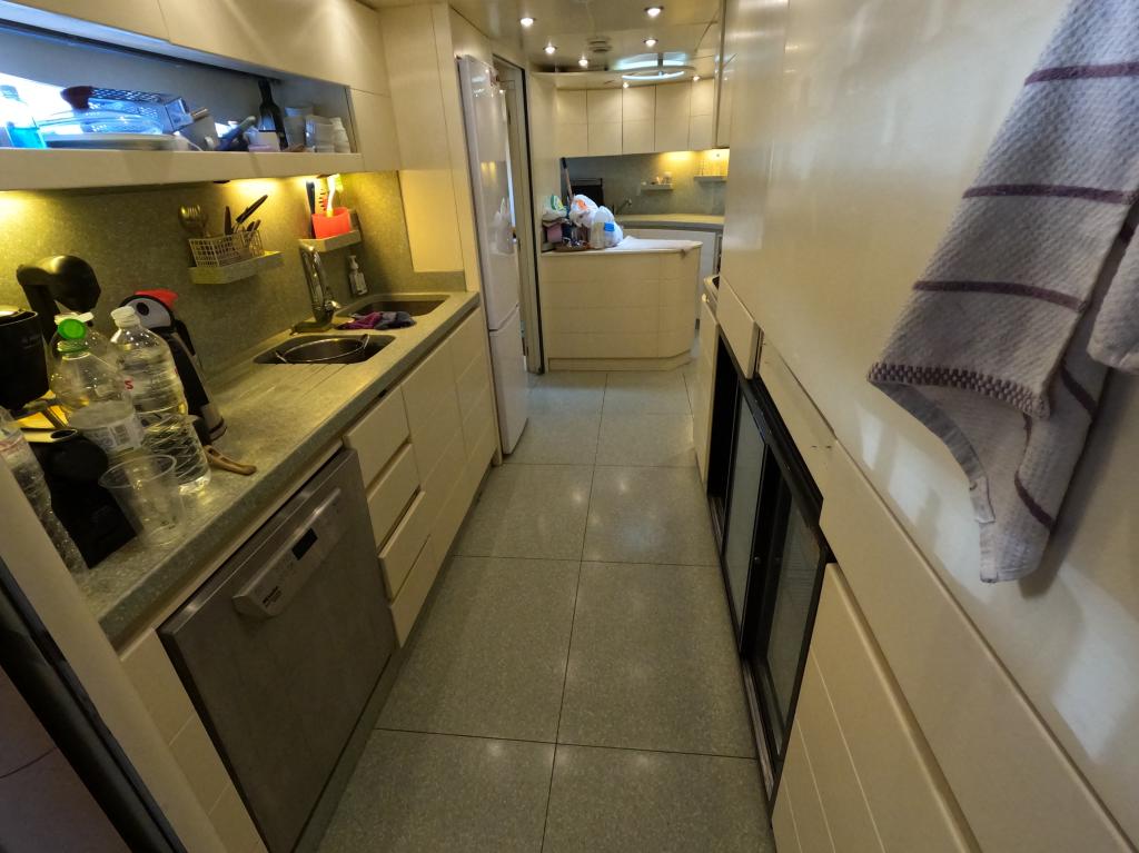 Maiora 33DP - Image 31