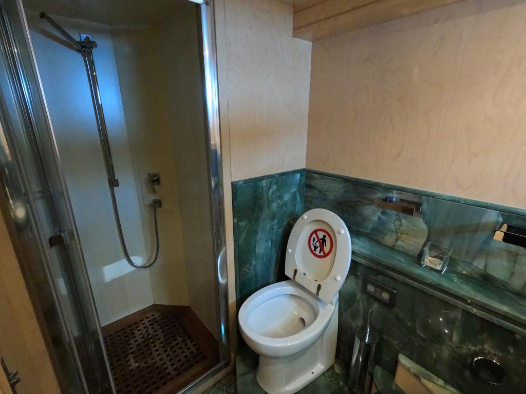 Maiora 33DP - Image 45