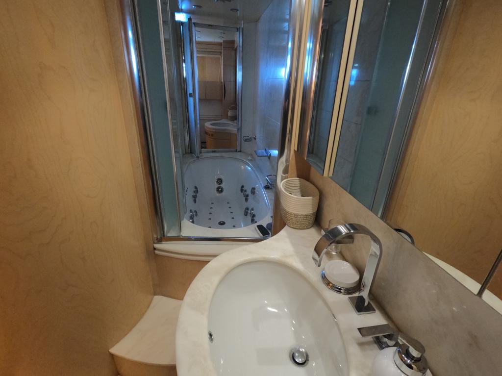 Maiora 33DP - Image 57