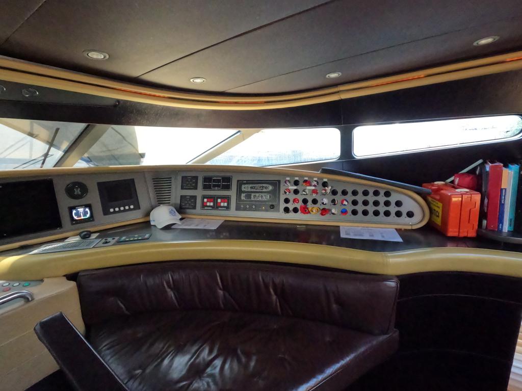 Maiora 33DP - Image 26