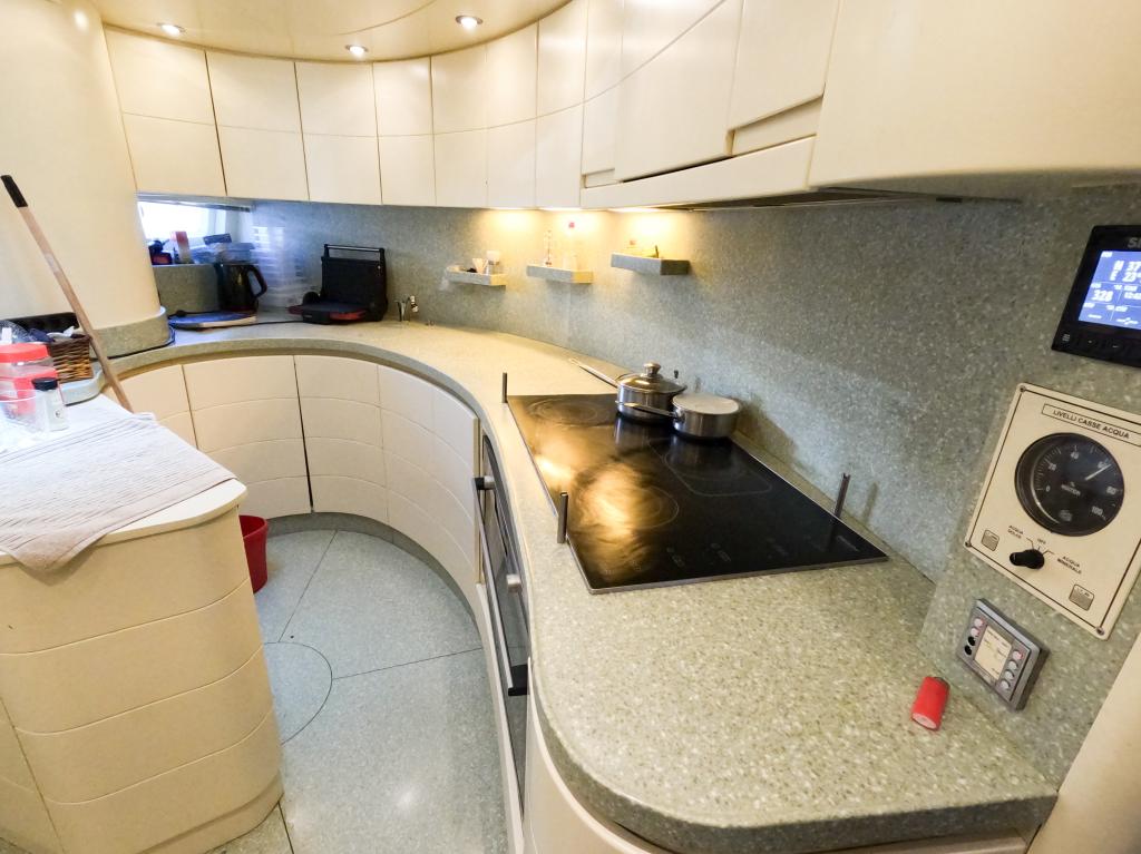 Maiora 33DP - Image 81