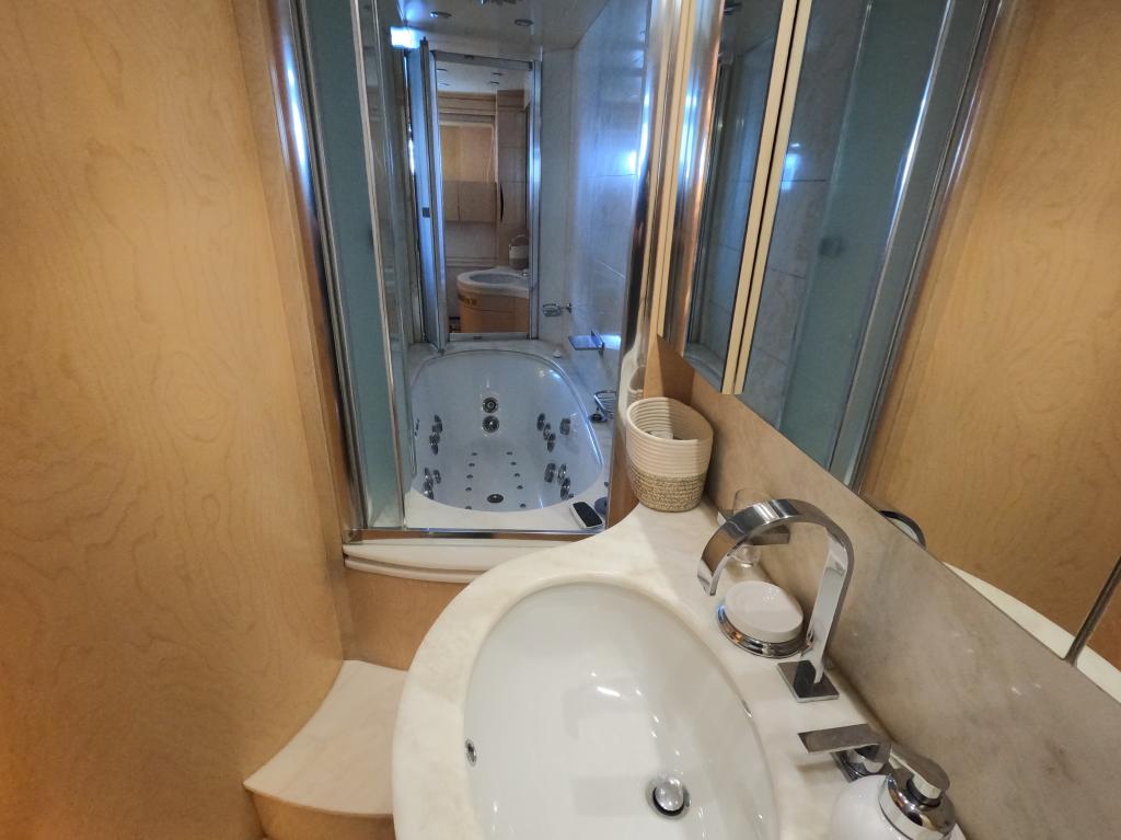 Maiora 33DP - Image 99