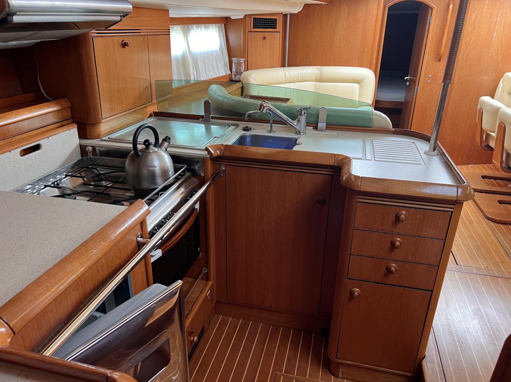 Jeanneau Sun Odyssey 54 DS - Image 14