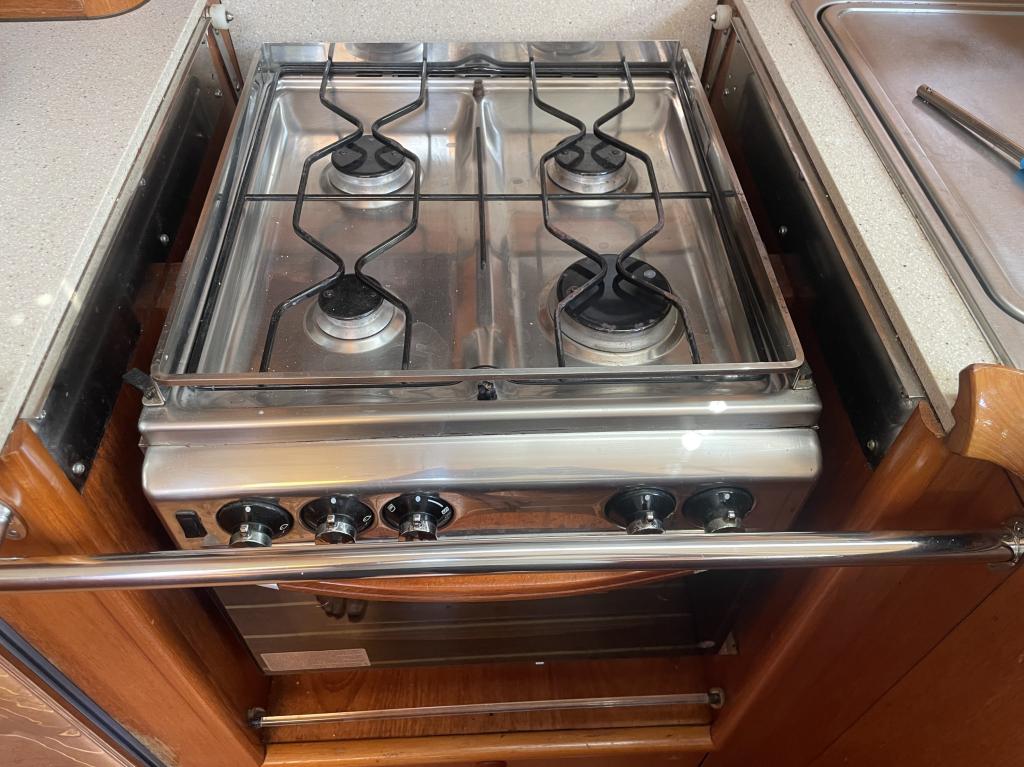 Jeanneau Sun Odyssey 54 DS - Image 18