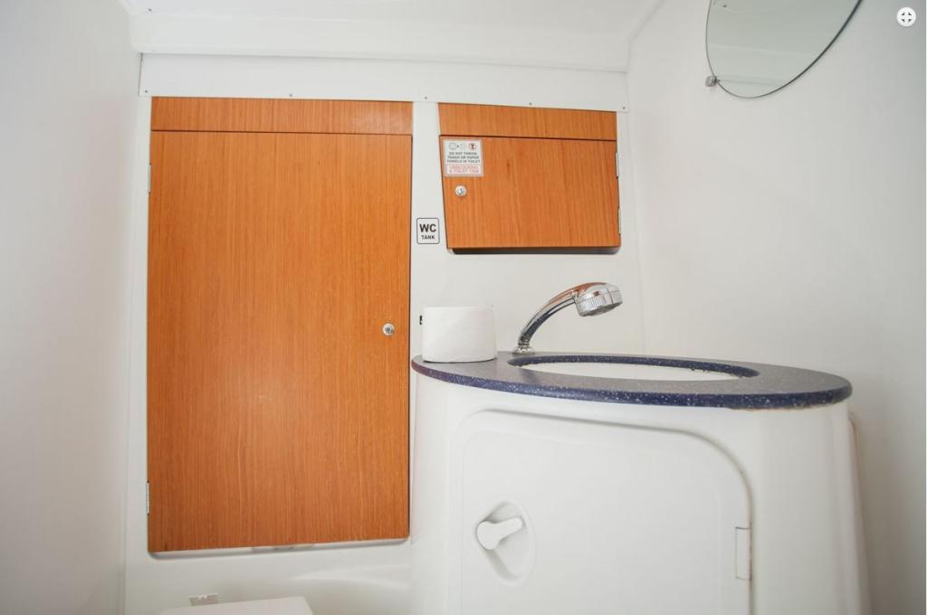 Beneteau Cyclades 50.5 - Image 4