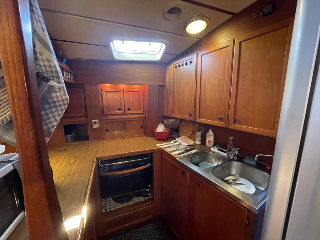 Nauticat 43 - Image 8