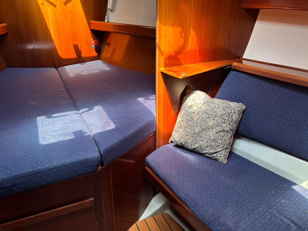 Beneteau Oceanis Clipper 473 - Image 26