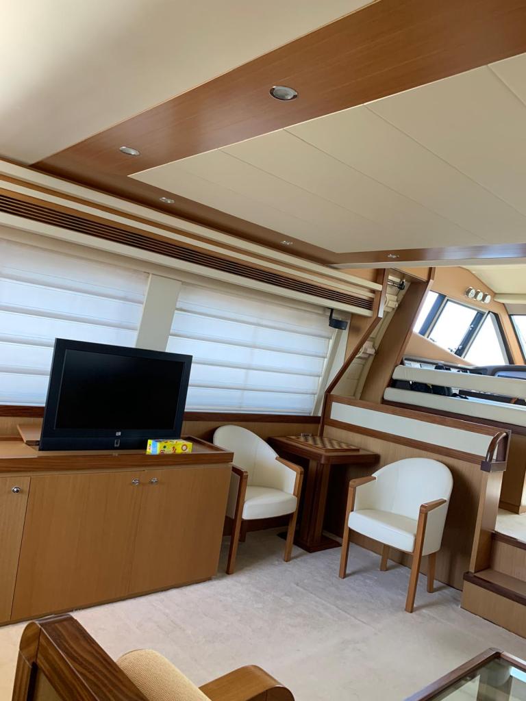 Ferretti Altura 690 - Image 12
