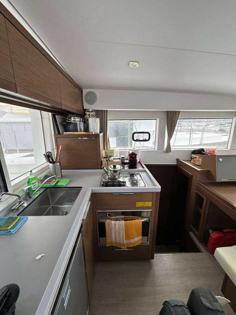 Lagoon 40 - Image 19