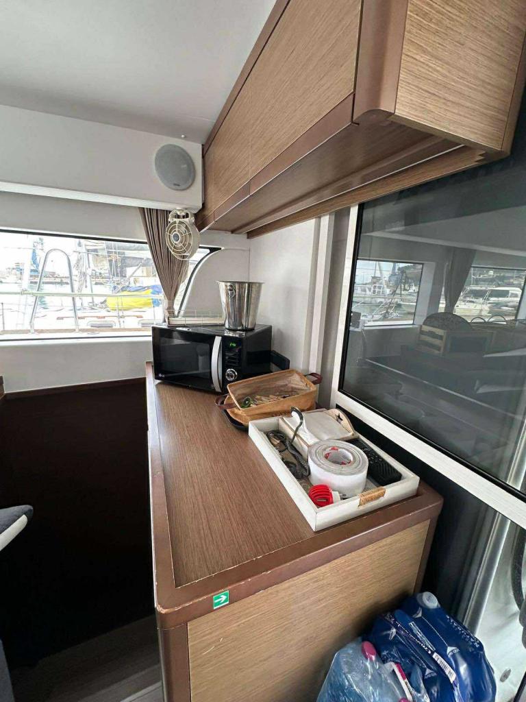 Lagoon 40 - Image 22