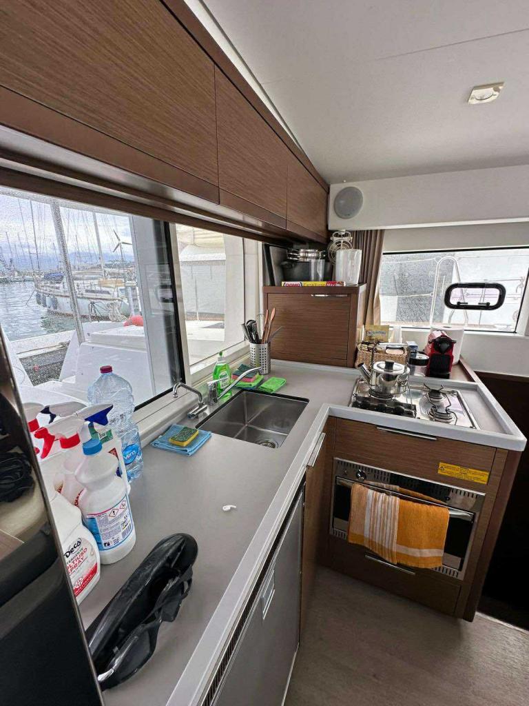 Lagoon 40 - Image 24