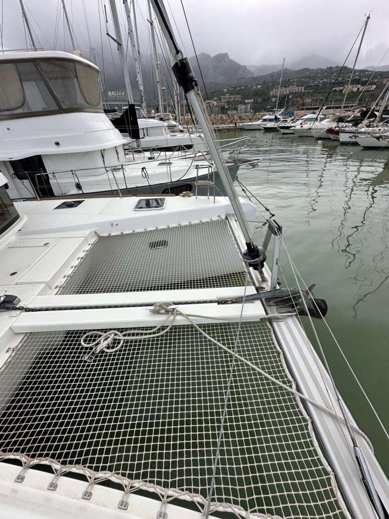 Lagoon 40 - Image 9