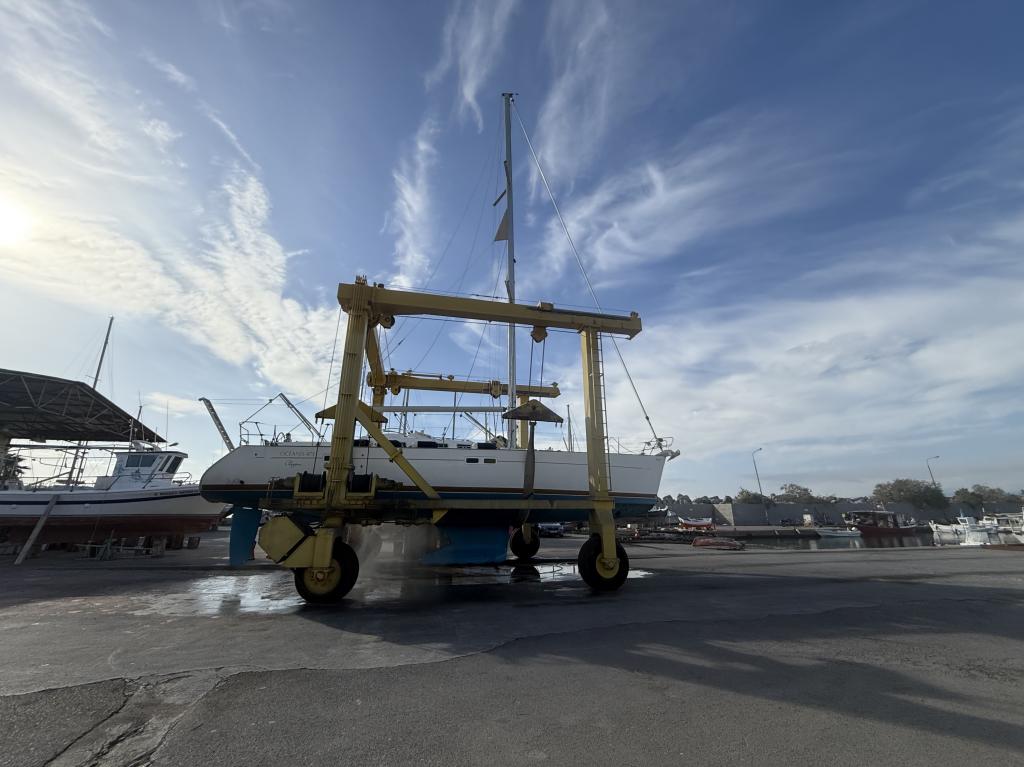 Beneteau Oceanis Clipper 473 - Image 43