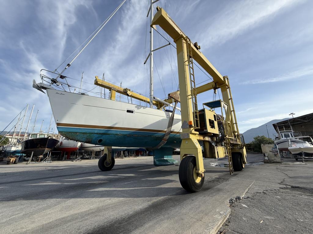 Beneteau Oceanis Clipper 473 - Image 45