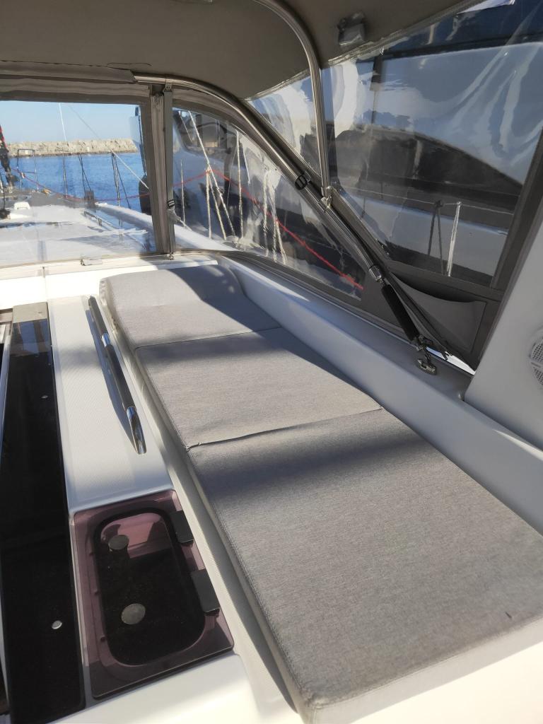 Beneteau Oceanis 55.1 - Image 18