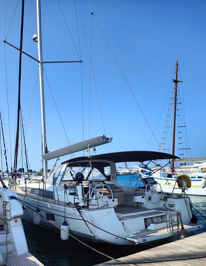 Beneteau Oceanis 55.1 - Image 4