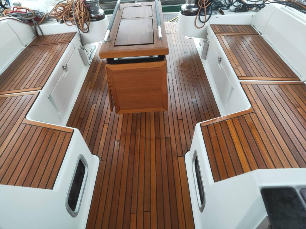 Beneteau Oceanis 55.1 - Image 14