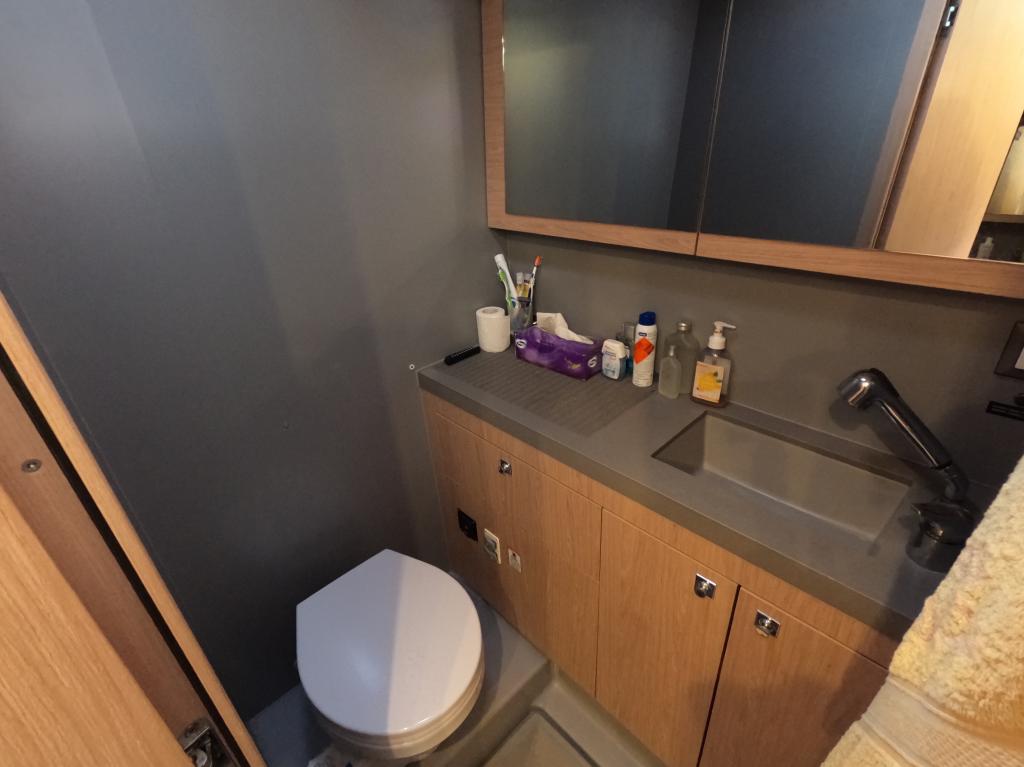 Beneteau Oceanis 55.1 - Image 55