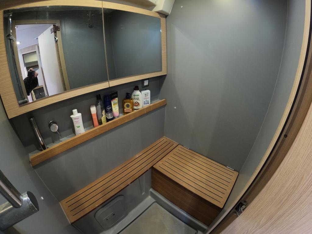 Beneteau Oceanis 55.1 - Image 56