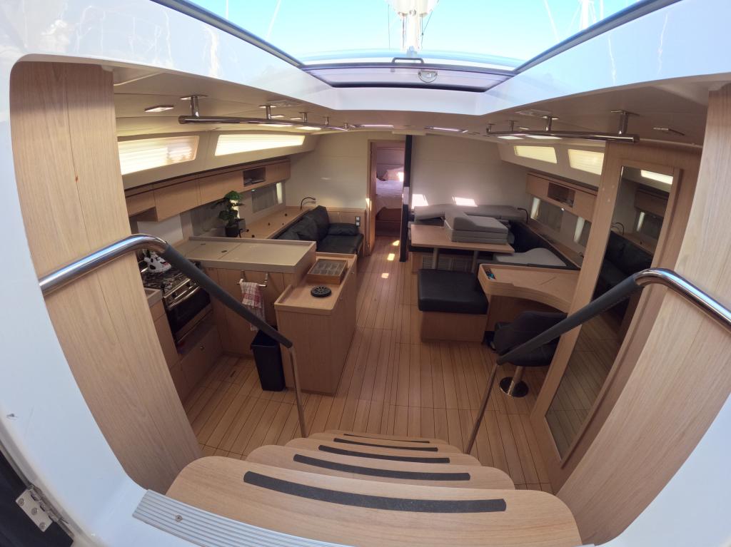 Beneteau Oceanis 55.1 - Image 23