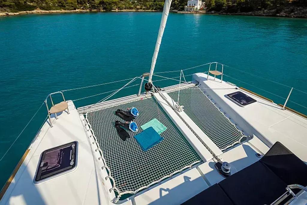 Lagoon 40 - Image 16