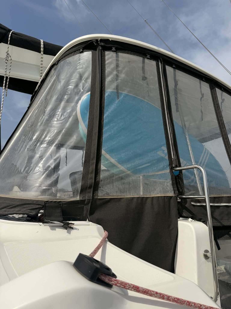 Lagoon 51 - Image 10