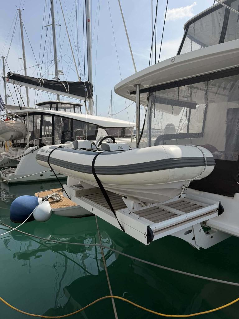 Lagoon 51 - Image 76