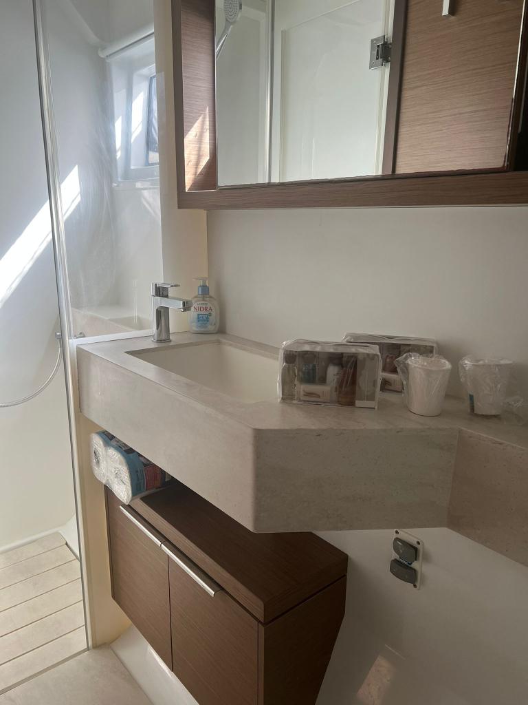 Lagoon 50 - Image 17