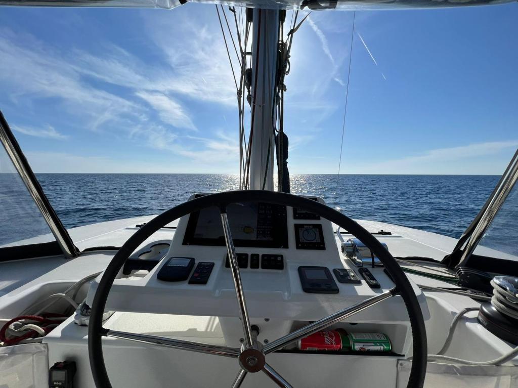 Lagoon 50 - Image 31