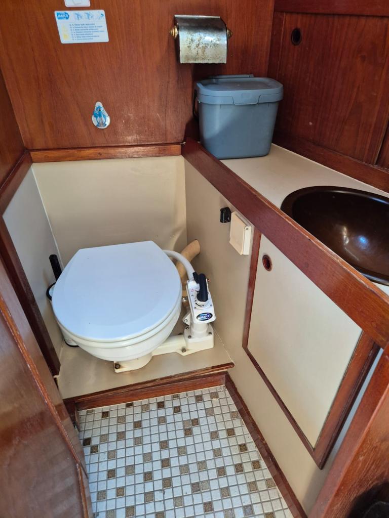 Nauticat 52 - Image 39