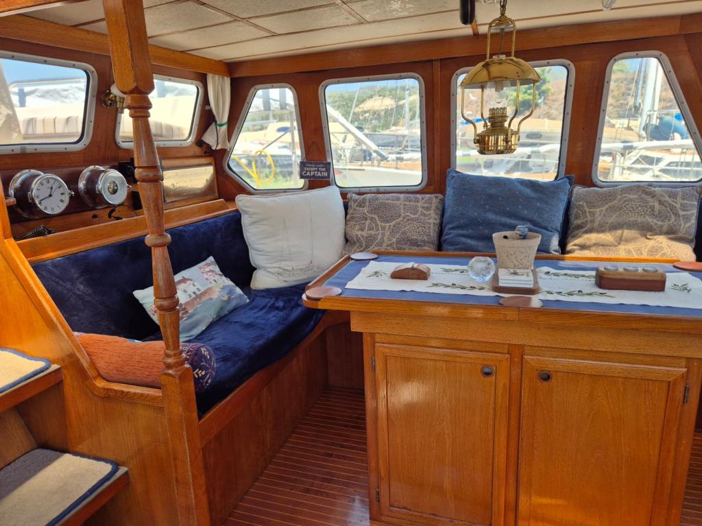 Nauticat 52 - Image 15