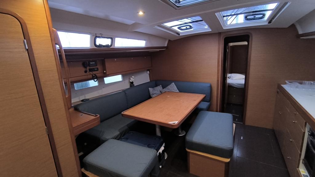 Dufour 460 Grand Large - Image 10