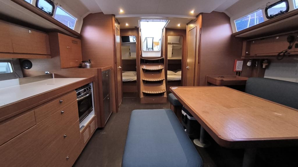 Dufour 460 Grand Large - Image 32