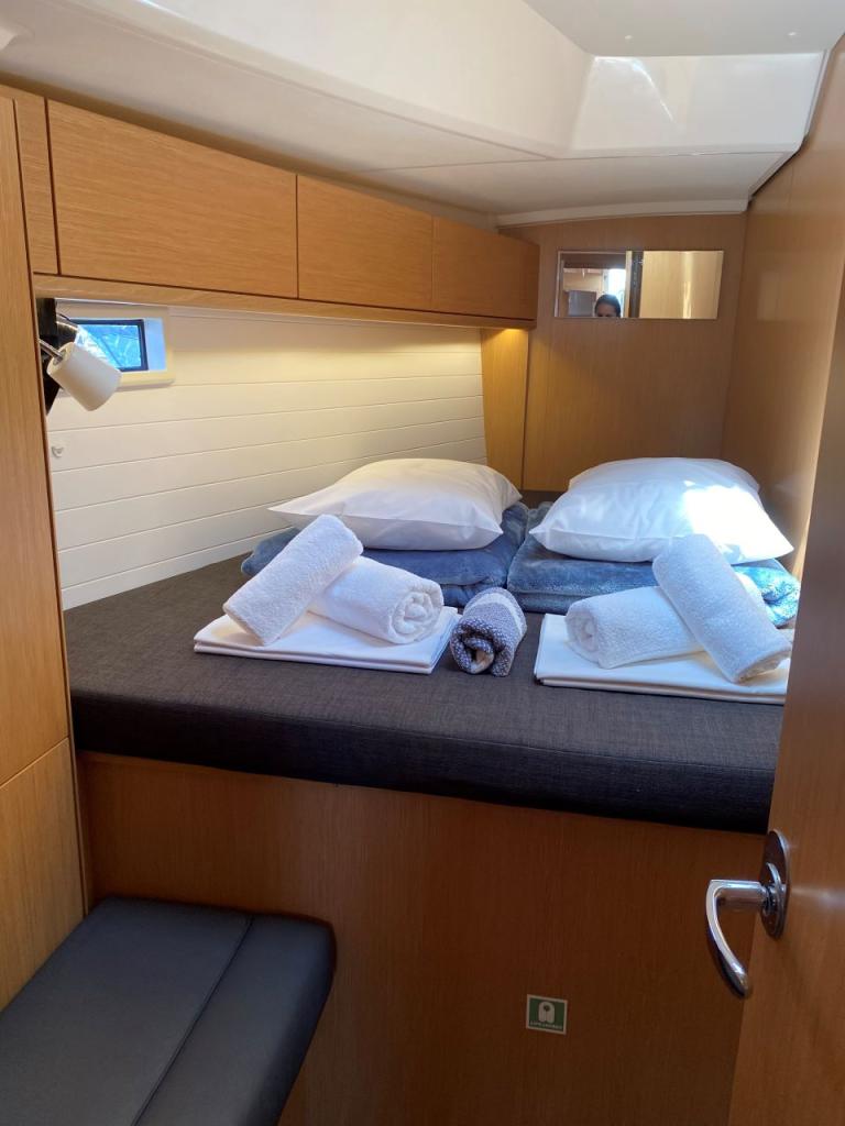 Bavaria 46 Cruiser - Image 12
