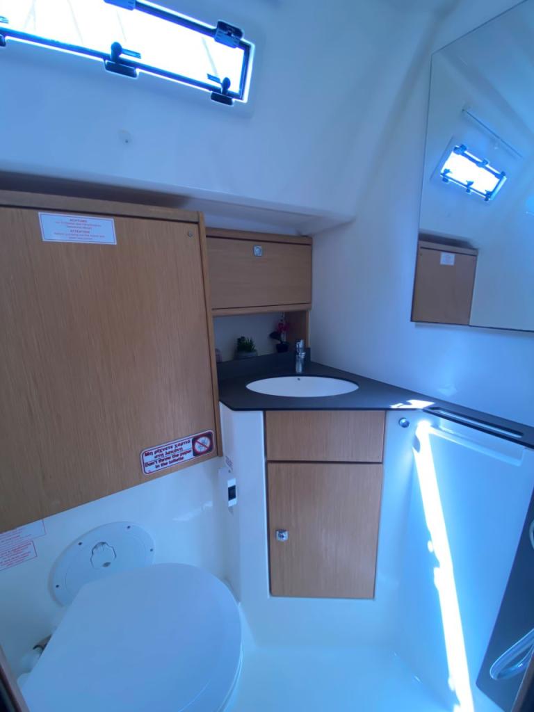 Bavaria 46 Cruiser - Image 17