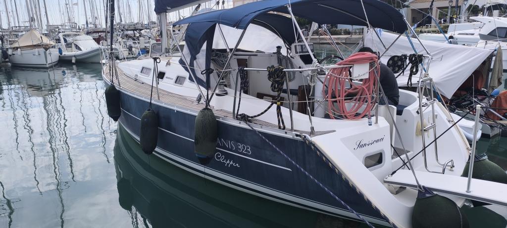 Beneteau Oceanis Clipper 323 - Image 4