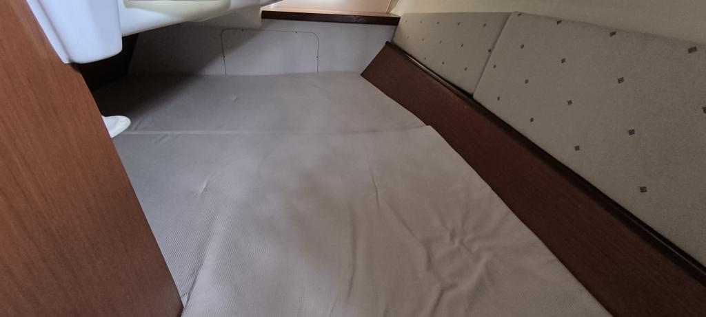 Beneteau Oceanis Clipper 323 - Image 26