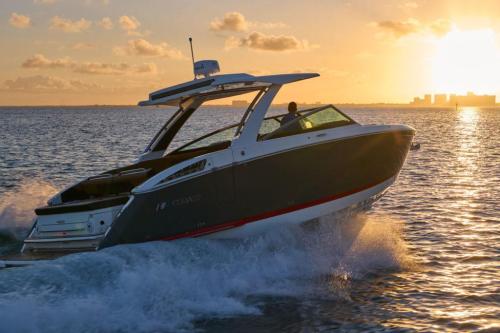 https://static.boatvertizer.com/fotos/91RfUcye/5418485-large.jpg