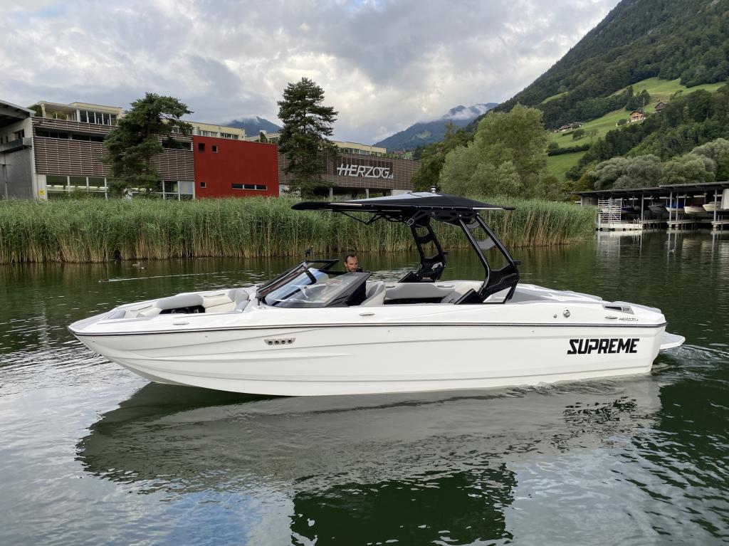 https://static.boatvertizer.com/fotos/91RfUcye/5906241-large.jpg