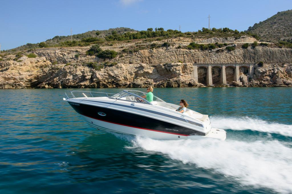 https://static.boatvertizer.com/fotos/91RfUcye/7664296-large.jpg