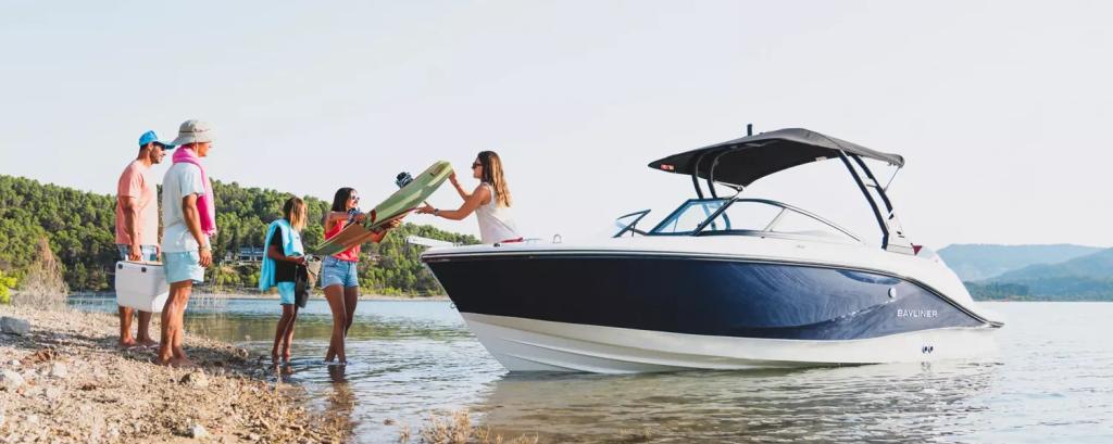 https://static.boatvertizer.com/fotos/91RfUcye/7875491-large.jpg