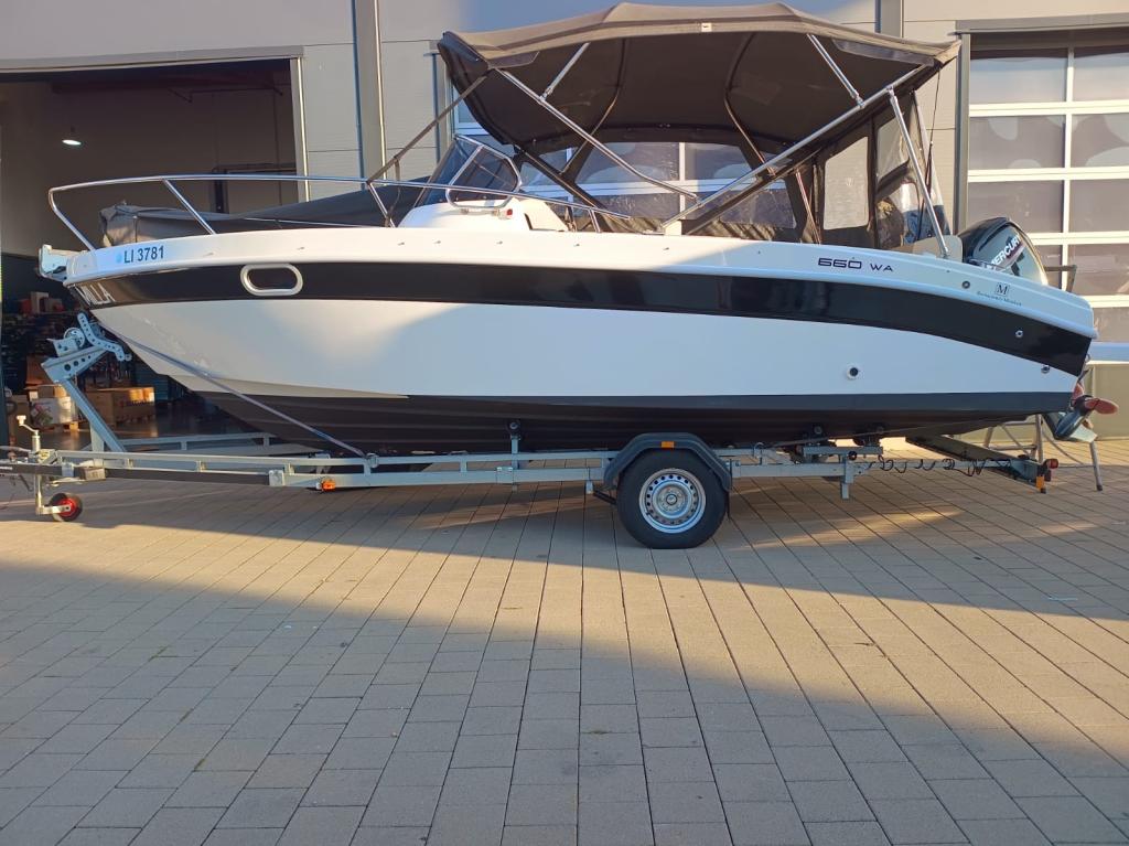 Motorboot Saver 660 WA mit Mercury F100 XL