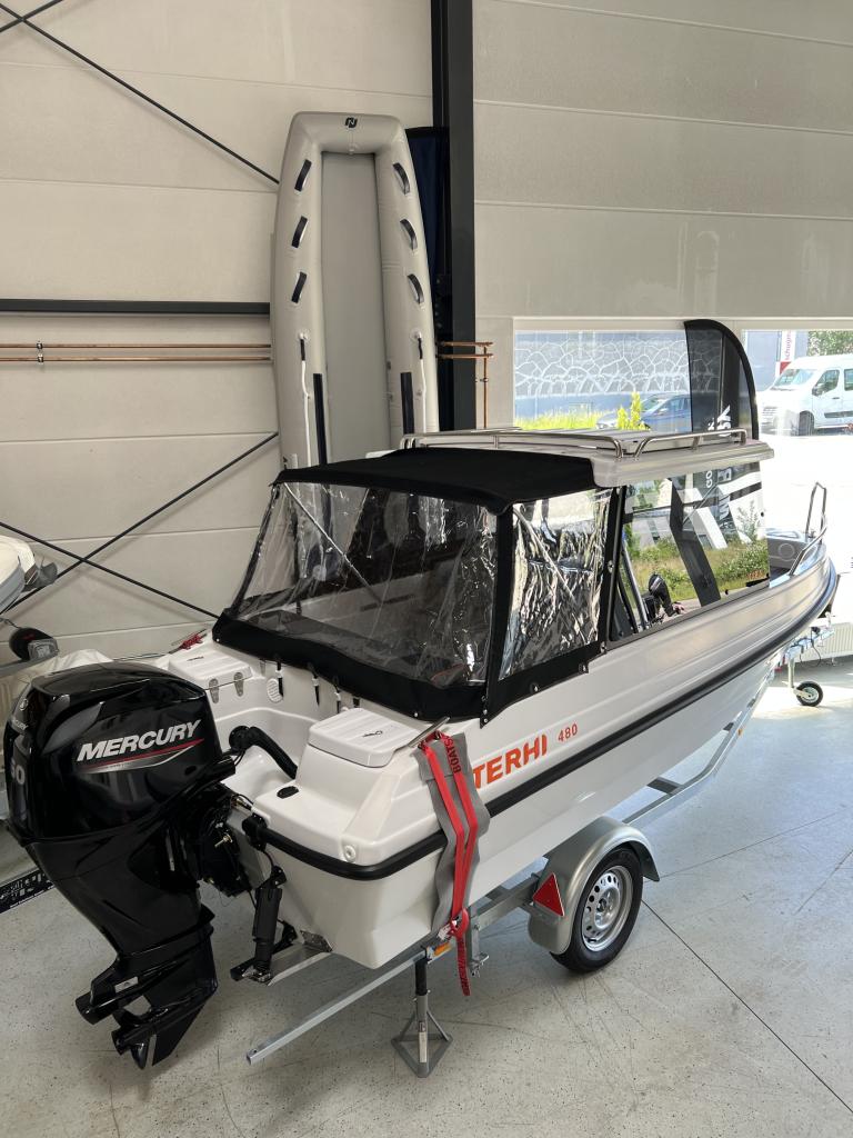 Terhi 480 Cabin, Bild 2