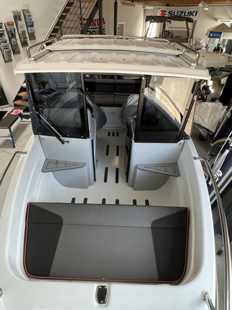 Terhi 480 Cabin, Bild 3