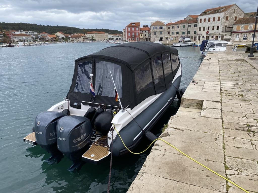 ZAR Formenti ZAR 95 SL Sport Luxury Gebrauchtboot, Bild 9