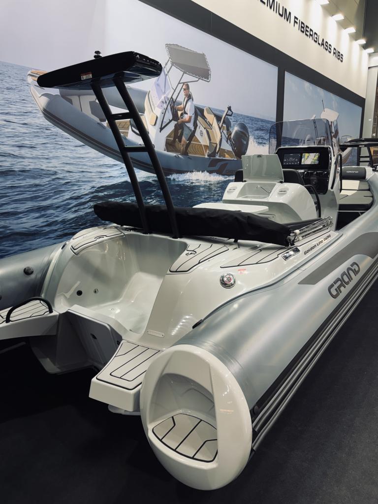 Grand Golden Line G680, Bild 12