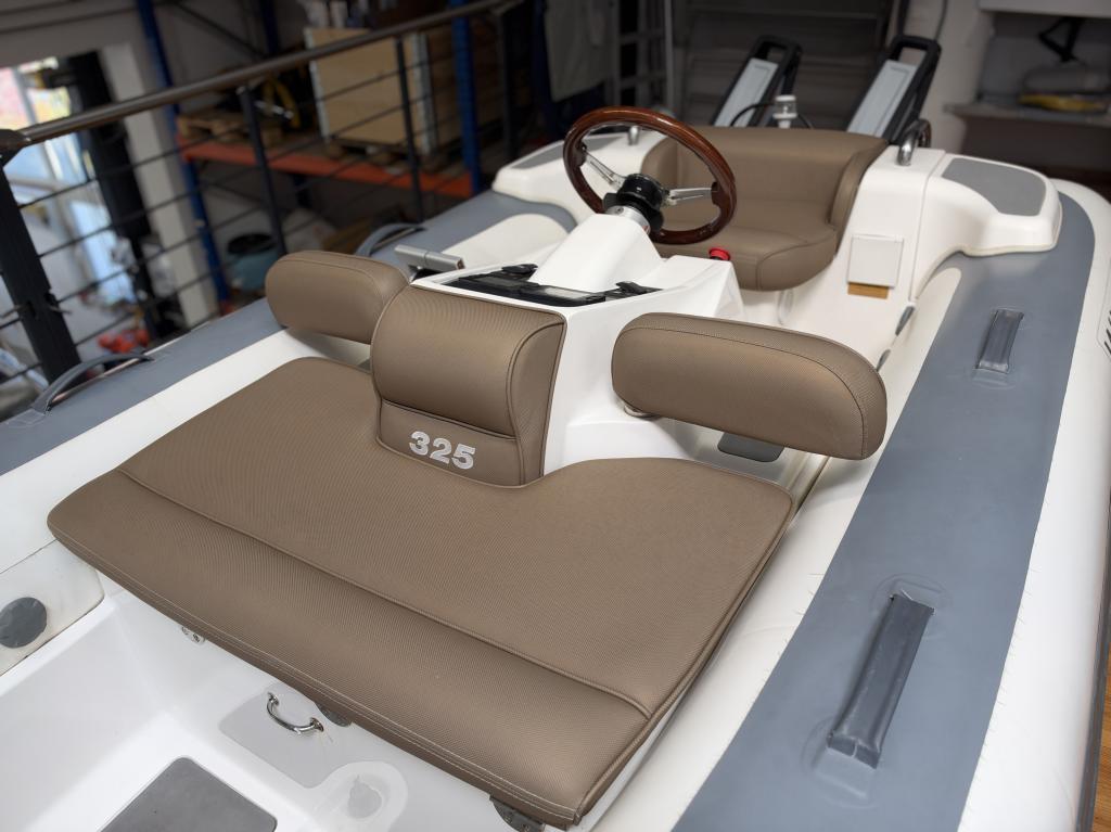 Williams Tender Dinghi 325, Bild 8