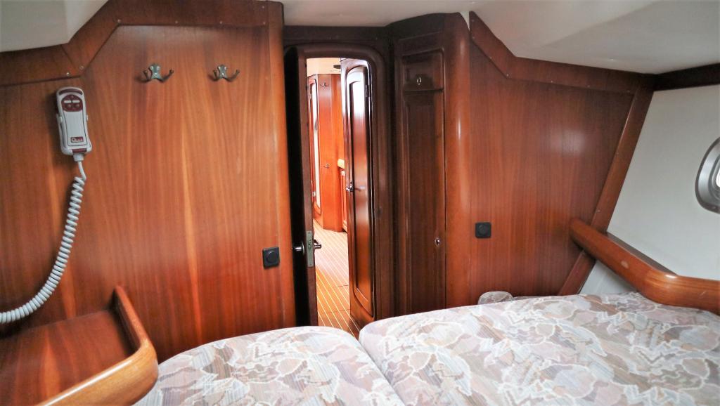 https://static.boatvertizer.com/fotos/UKnJ0vhW/5923506-large.jpg